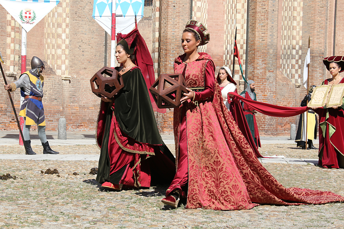 -280- RIONE SAN MARTINO SAN ROCCO.jpg